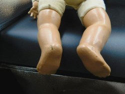 pinkie baby nude feet